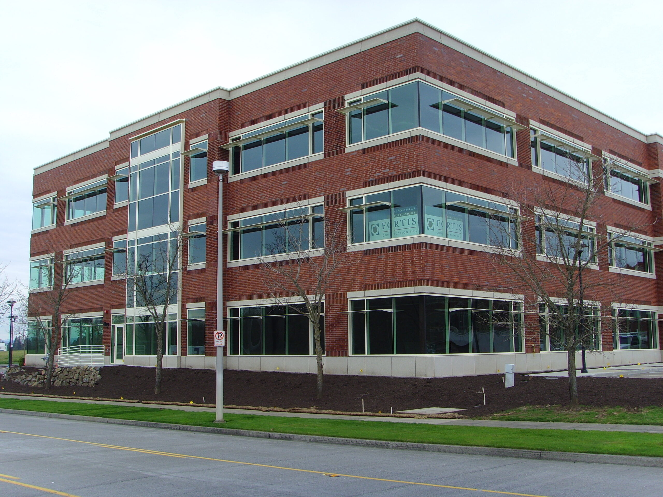 Tanasbourne Office Building